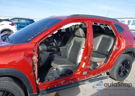 2024 Chevrolet Trax Activ z USA, uszkodzony, nr VIN KL77LKE20RC004246
